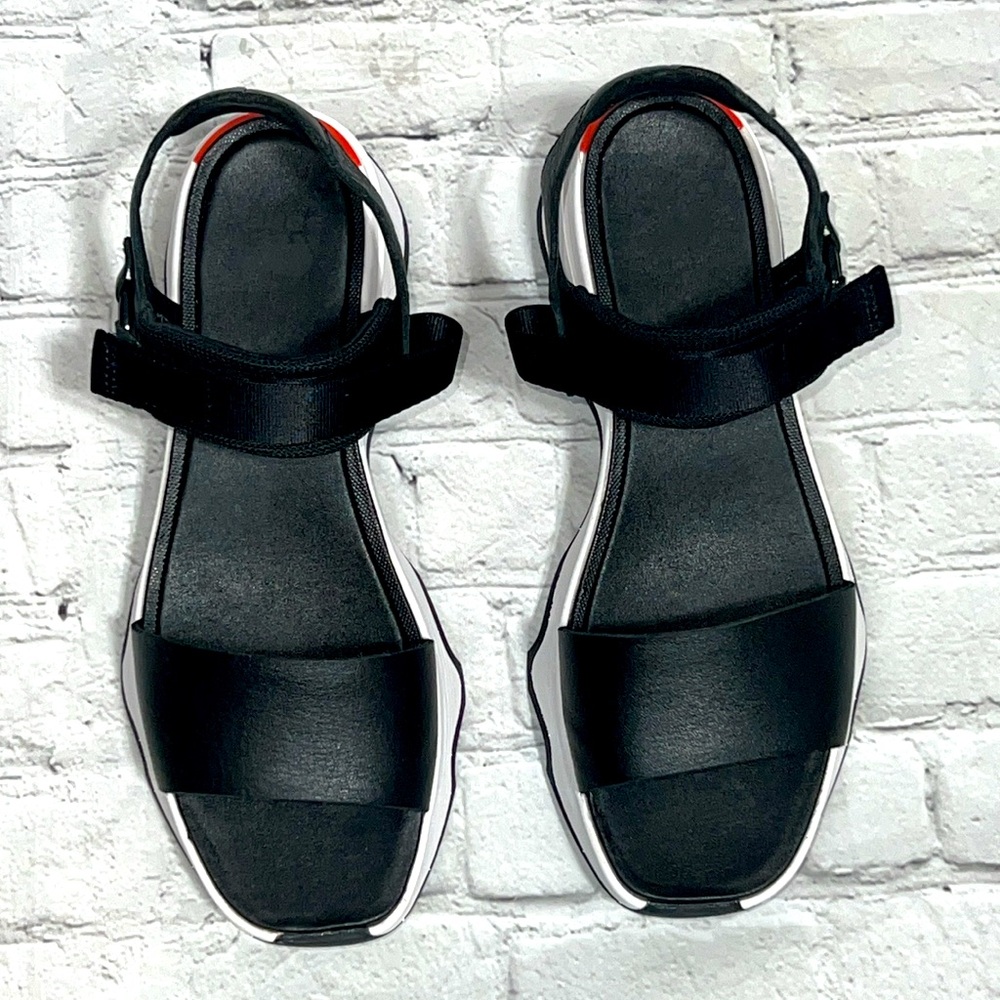 Sorel Kinetic Y-Strap Black Sandals - Women’s Size 10 - Picture 5 of 16
